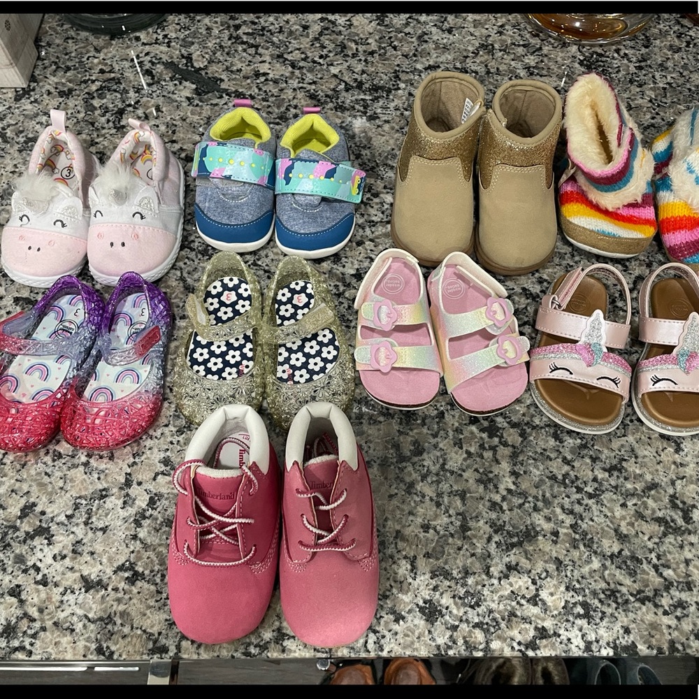 Lot/Bundle of baby size 3 shoes